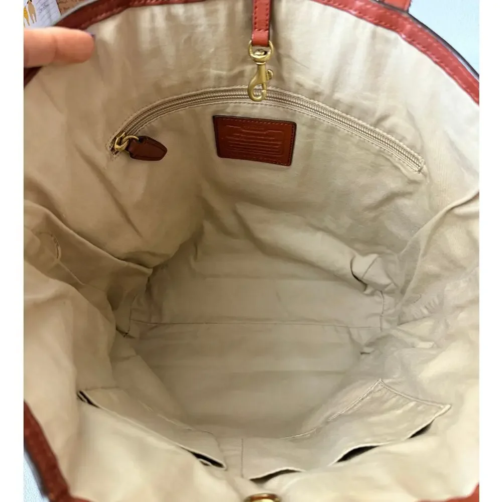 COACH Legacy Leather Tote Bag in Brown